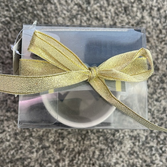 Celebrate Graduation Mug Gift Set - Class of 2021 - Picture 8 of 15